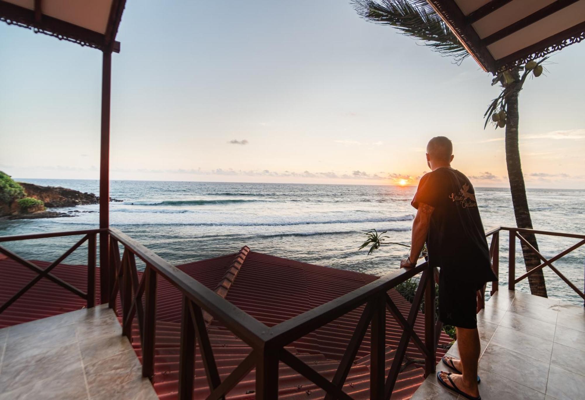 We Are Surfers Hotel Weligama Luaran gambar