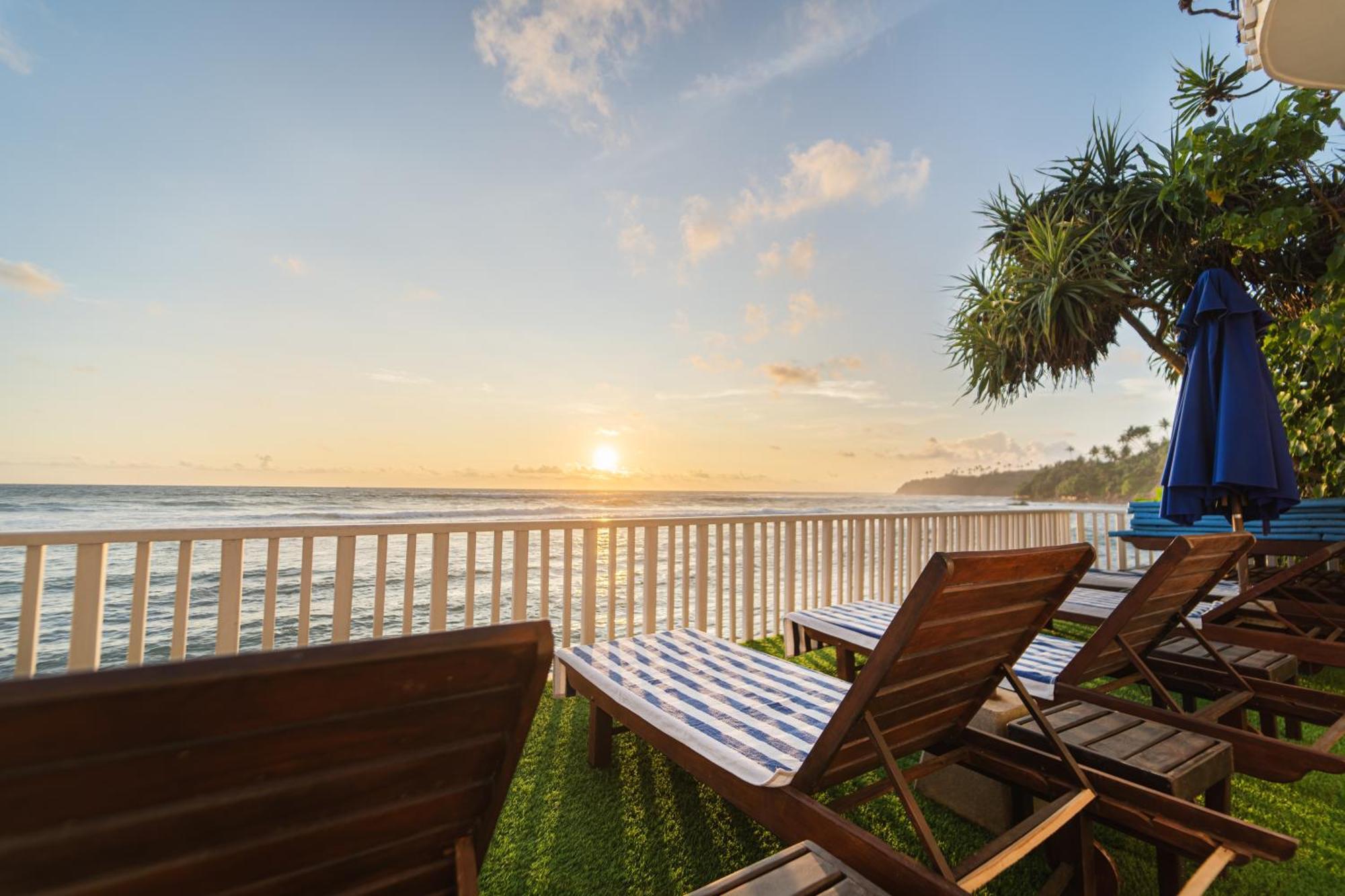 We Are Surfers Hotel Weligama Luaran gambar