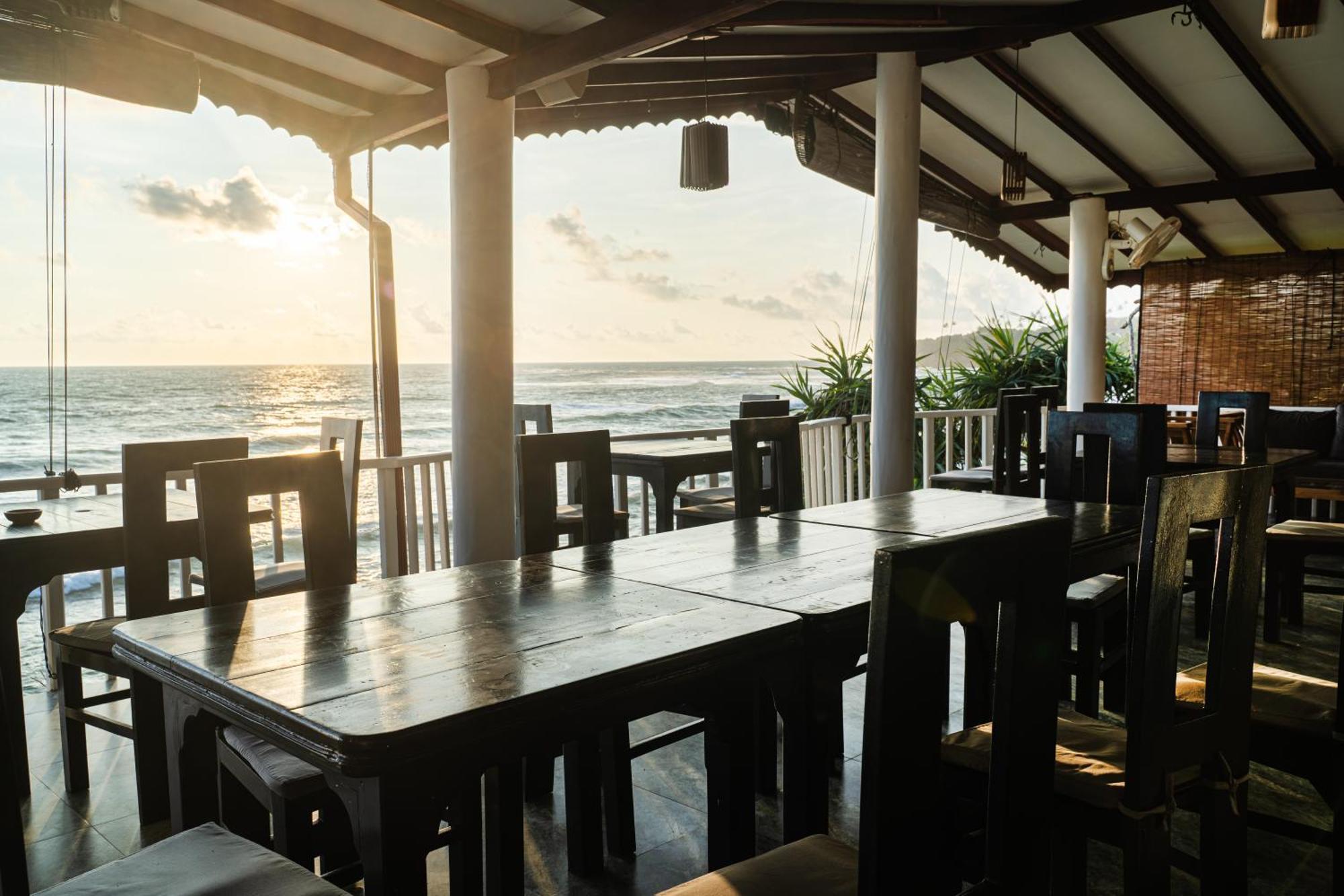 We Are Surfers Hotel Weligama Luaran gambar